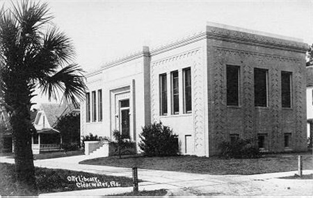 Photograph of old library in Clearwater